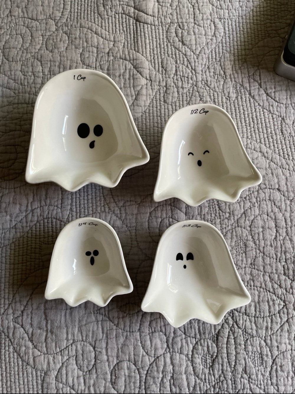 White Ghost Ceramic Measuring Cup Set - Holiday Kitchen
